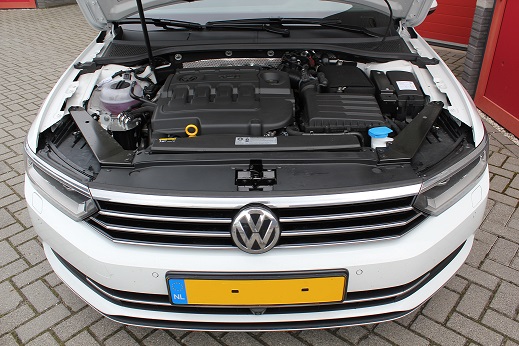 Rijervaring Chiptuning Volkswagen Passat 1.6 TDi 120 PK Voorkant