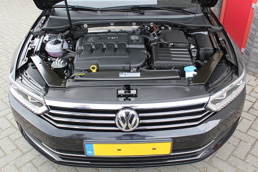 Rijervaring Chiptuning Volkswagen Passat 1.6 TDi 120 PK Voorkant