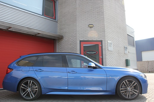 Rijervaring Chiptuning BMW 330i 252 PK B48 motor Zijkant