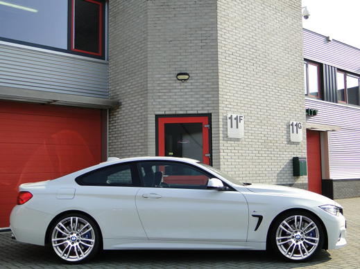 Rijervaring Chiptuning BMW 420i 184 PK Zijkant
