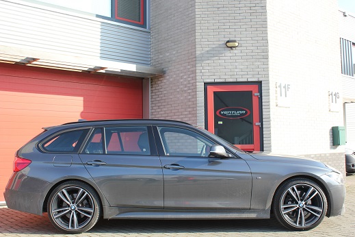 Rijervaring Chiptuning BMW 330i 252 PK B48 motor Zijkant