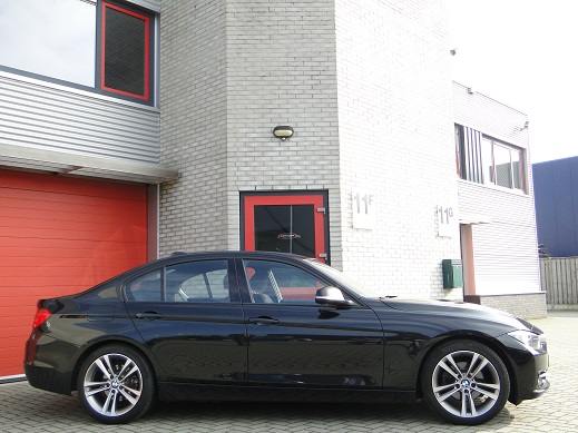 Rijervaring Chiptuning BMW 320d 184 PK Zijkant