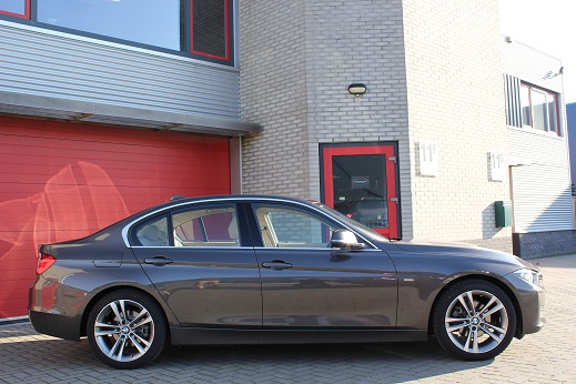 Rijervaring Chiptuning BMW 316i 136 PK Zijkant
