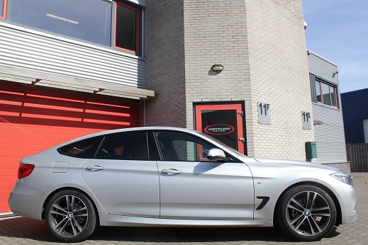 Rijervaring Chiptuning BMW 320i GT 184 PK B48 motor Zijkant