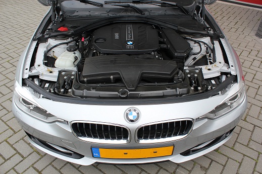 Rijervaring Chiptuning BMW 318d 143 PK Voorkant