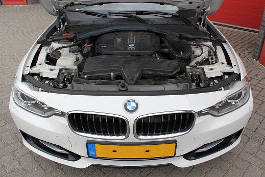 Rijervaring Chiptuning BMW 320d EDE 163 PK 380 NM Voorkant