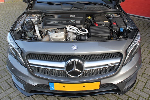 Rijervaring Chiptuning Mercedes GLA 45 AMG Voorkant