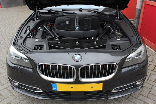 Rijervaring Chiptuning BMW 525d 218 PK Voorkant