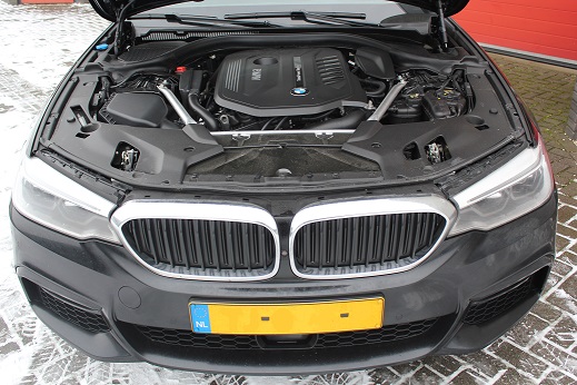 Rijervaring Chiptuning BMW 540i G30-G31 340 PK 450 NM Voorkant