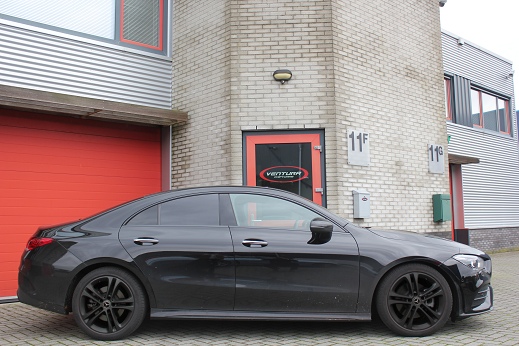 Rijervaring Chiptuning Mercedes CLA 180 CGI 136 PK Zijkant