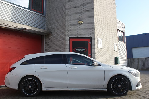 Rijervaring Chiptuning Mercedes CLA 180 CGI 122 PK Automaat Zijkant