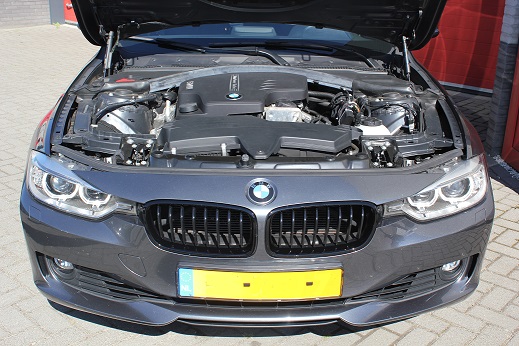 Rijervaring Chiptuning BMW 320i ede 170 PK Voorkant