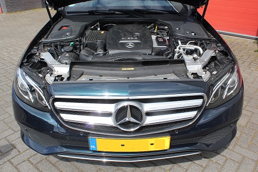 Rijervaring Chiptuning Mercedes E 350e 279 PK 600 NM Voorkant
