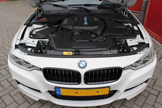 Rijervaring Chiptuning BMW 330e 252 PK Voorkant