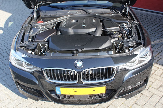 Rijervaring Chiptuning BMW 330i 252 PK B48 motor Voorkant