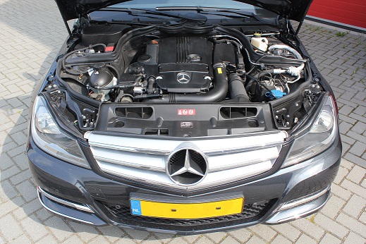 Rijervaring Chiptuning Mercedes C180 CGI 156 PK Voorkant