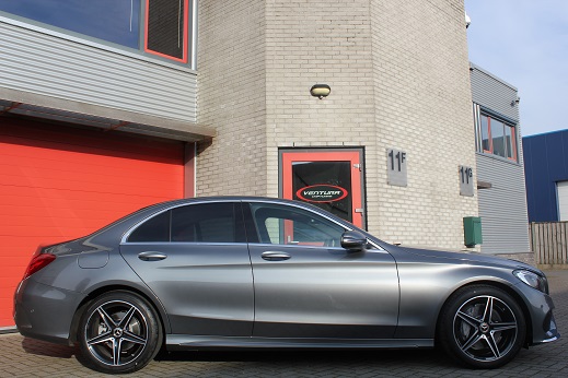 Rijervaring Chiptuning Mercedes C180 CGI Zijkant