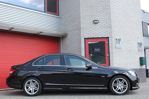 Rijervaring Chiptuning Mercedes C200 CGI 184 PK Zijkant