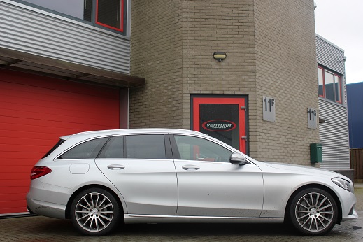 Rijervaring Chiptuning Mercedes C350 e Zijkant