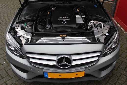 Rijervaring Chiptuning Mercedes C350 E Voorkant