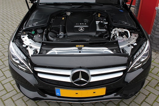Rijervaring Chiptuning Mercedes C350 E Voorkant