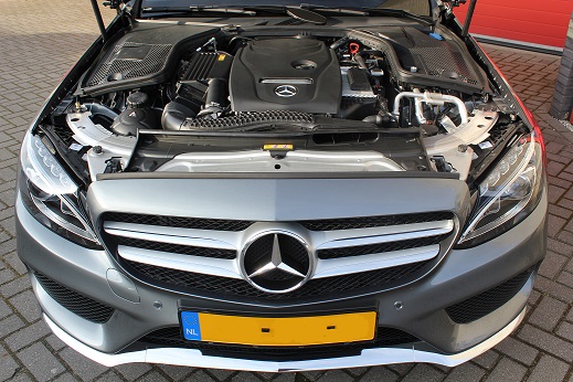 Rijervaring Chiptuning Mercedes C180 CGI Voorkant