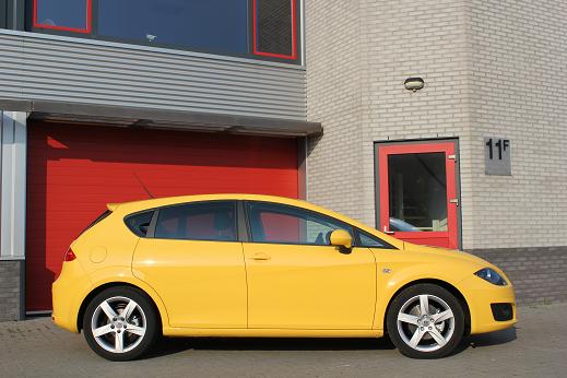 Rijervaring Chiptuning Seat Leon 1.6 TDI 105 PK Zijkant