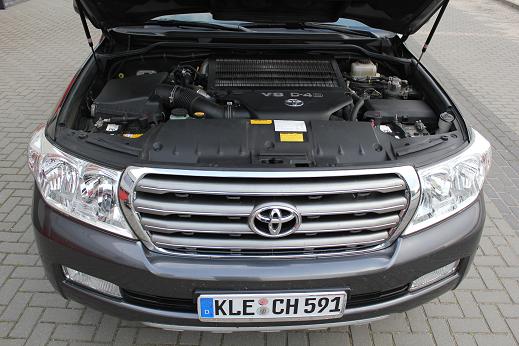 Rijervaring Chiptuning Toyota Landcruiser 200 4.5 Voorkant