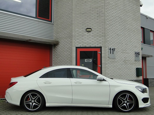 Rijervaring Chiptuning Mercedes CLA 180 CGI 122 PK Zijkant