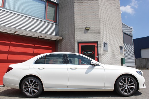 Rijervaring Chiptuning Mercedes E 350e 279 PK 600 NM Zijkant