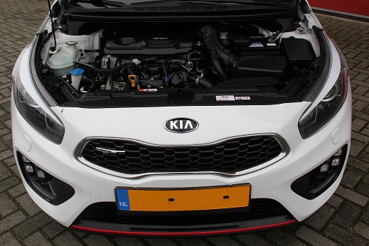 Rijervaring Chiptuning Kia Ceed 1.6 T-GDi 204 PK Voorkant