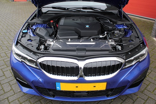 Rijervaring Chiptuning BMW 330i G20 258 PK 400 NM Voorkant