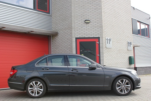 Rijervaring Chiptuning Mercedes C180 CGI 156 PK Zijkant