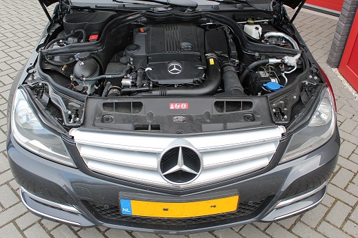 Rijervaring Chiptuning Mercedes C180 CGI 156 PK Voorkant