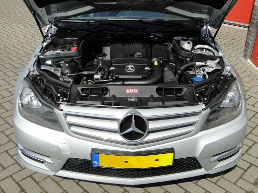 Rijervaring Chiptuning Mercedes C200 CGI 184 PK Voorkant