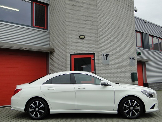 Rijervaring Chiptuning Mercedes CLA 180 CGI 122 PK Automaat Zijkant