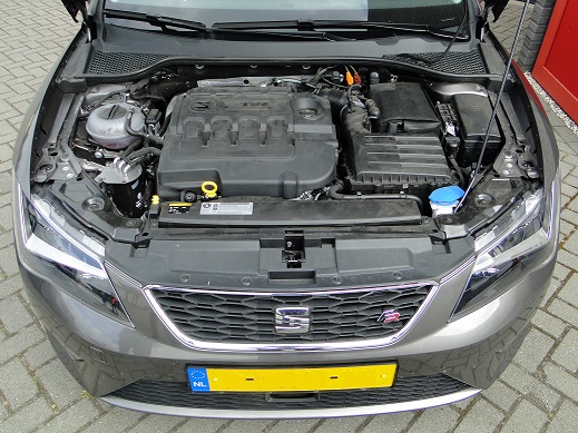 Rijervaring Chiptuning Seat Leon ST 2.0 TDI 150 PK Voorkant