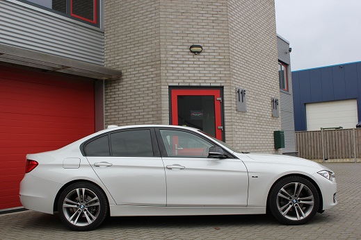 Rijervaring Chiptuning BMW 320d 184 PK Zijkant