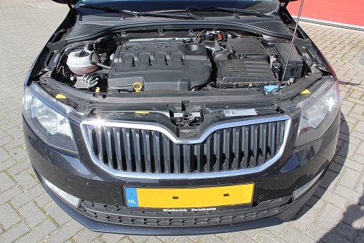 Rijervaring Chiptuning Skoda Octavia 1.6 TDI 110 PK Voorkant