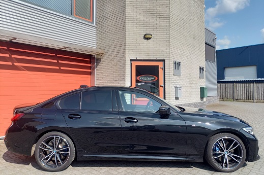 Rijervaring Chiptuning BMW 330i G20-G21 Zijkant