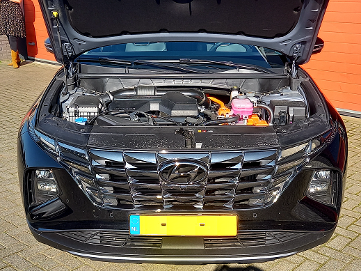 Rijervaring Chiptuning Hyundai Tucson 1.6 T-GDi Hybrid 230 PK Voorkant