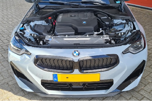 Rijervaring Chiptuning BMW 220i G42 184 PK Voorkant