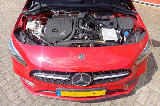 Rijervaring Chiptuning Mercedes Benz B180 CGi 136 PK Voorkant