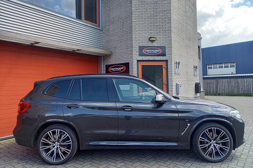 Rijervaring Chiptuning BMW X3 M40i 360 PK Zijkant