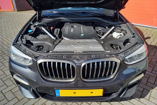 Rijervaring Chiptuning BMW X3 M40i 360 PK Voorkant