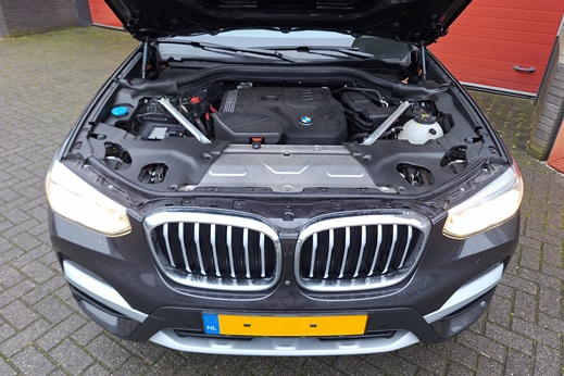 Rijervaring Chiptuning BMW X3 Xdrive 2.0i 184 PK B48 Voorkant