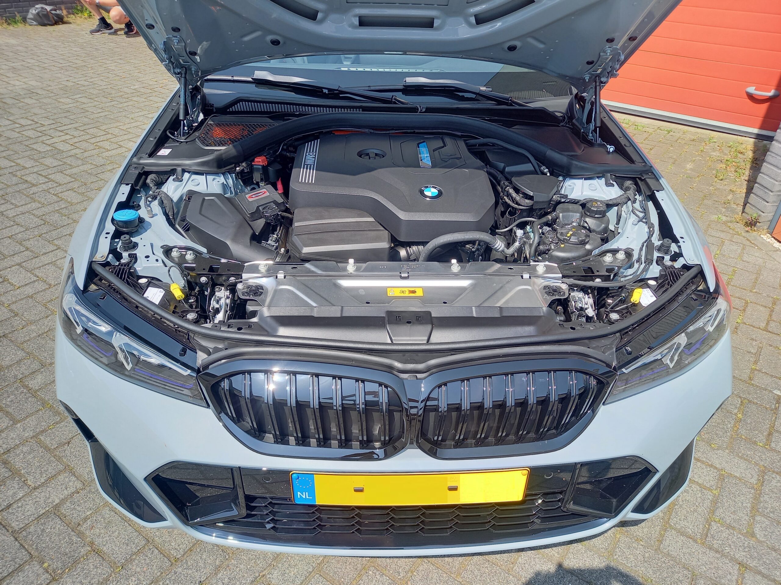 Rijervaring Chiptuning BMW 320e 204 PK G20-G21 Voorkant