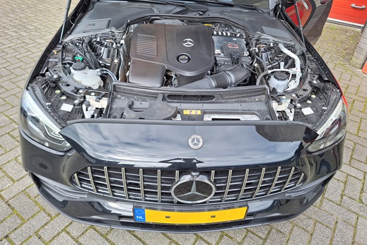 Rijervaring Chiptuning Mercedes W206 C300E 313 PK Voorkant