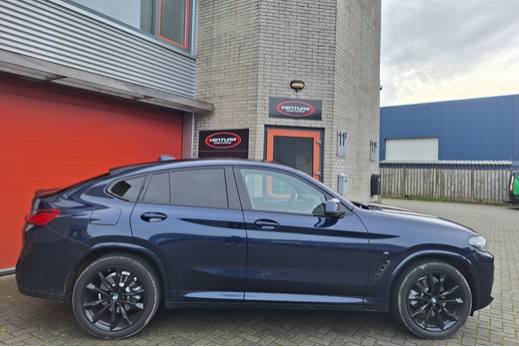 Rijervaring Chiptuning BMW X4 2.0i 184 PK G02 Zijkant