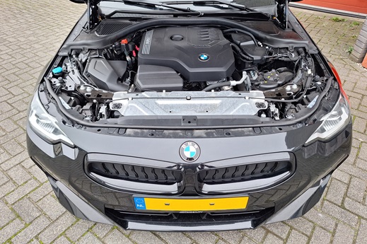 Rijervaring Chiptuning BMW 220i G42 184 PK Voorkant